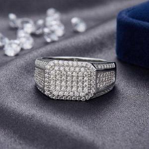 Anillo de Compromiso de Plata de Ley 925 con Diamante Moissanita, Anillo de Boda Premium con Diamante Cultivado en Laboratorio de Corte Brillante - Product Image 5