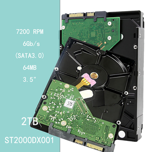 ST2000DX001 2TB 3.5" 7200RPM SATA 6Gb/s 64MB Cache SSHD Disque SSD hybride interne pour mise à niveau du stockage des ordinateurs portables et de bureau - Product Image 1