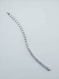 10K/14K/18K ゴールド IGI認定 エメラルドカット ラボグロウンダイヤモンド テニスブレスレット 合成ダイヤモンド ファインジュエリー - Product Image 5