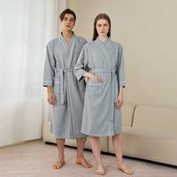 Gaun Mandi Wanita & Pria Model V-Neck Katun Tipis Waffle Gaya Korea Penyerap Air untuk Musim Semi & Musim Panas