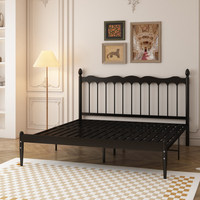 Lit double en fer forgé de style français pour chambre principale, cadre de lit rétro épaissi de luxe léger pour usage en gîte, hôtel et école