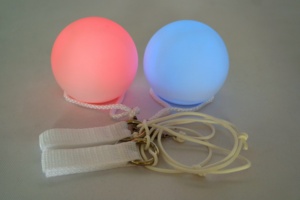 Juego de Bolas LED Yiqu LPB1 Flow Arts, Multimodo, con Cambio de Color, Juguetes Luminosos para Principiantes, Ligeras y Duraderas para Danza - Product Image 4