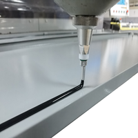 Machine de scellement de mousse CNC de haute précision, machine automatique de fabrication de joints en mousse PU pour armoires industrielles