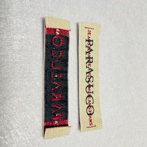 High Quality Eco-Friendly Polyester Fabric Tag Custom Woven Clothing <b>Labels</b> for Apparel-Factory Wholesalers - Product Image 3