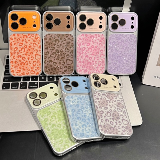 Leopard Print Acrylic Big Windows Mobile Phone Case for Iphone 15 17/16 Pro Max Apple 15 14 Fall-Proof Package Silver Background