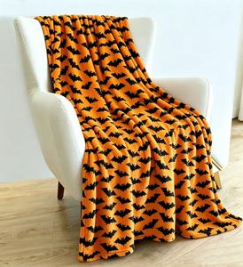 Wholesale Custom Orange <strong>Halloween</strong> Bat Flannel <strong>Throw</strong> <strong>Blanket</strong> 100% Polyester Knitted Four Seasons Modern ODM/OEM Service Available - Product Image 4