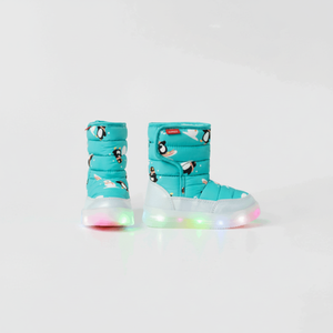 OZKIZ Korean Style Penguin Boots for Boys 2-7 Years Synthetic Upper Lighted Feature Wholesale Children's Winter Fashion - Product Image 2