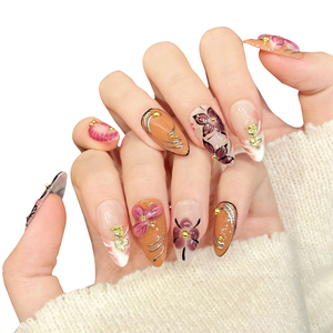 [<span class=keywords><strong>Orange</strong></span> Rose Étoiles] <span class=keywords><strong>Manucure</strong></span> française blanche, style tempérament, avec ornements de bijoux dorés et effet armure vieilli, <span class=keywords><strong>couleur</strong></span> contrastante - Product Image 1
