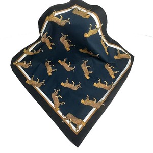 Thiết Kế Của Riêng Bạn Chiếc Khăn Lụa Trực Tuyến Hot Bán OEM Biểu Tượng Tùy Chỉnh In Động Vật Leopard Vuông Bông Khăn - Product Image 1