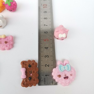 Peluche Gashapon Surprise en Forme de Gâteau ou Biscuit, Jouet en Peluche Mignon et Doux, Poupée Alimentaire, Capsule Gashapon, <span class=keywords><strong>Dessin</strong></span> Animé, Anime, Cadeau de Collection, Vente en Gros - Product Image 4