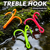 Hameçons triples à pointe barbelée avec revêtement UV personnalisé, haute résistance à la traction, courbure ronde, hameçon à 3 griffes pour accessoires de pêche