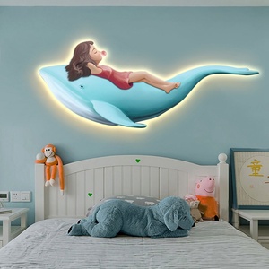 Cuadro de Pared de Porcelana con Cristales y Luz LED, Diseño de Ballena, Estilo Lujoso, para Decoración del Hogar - Product Image 3