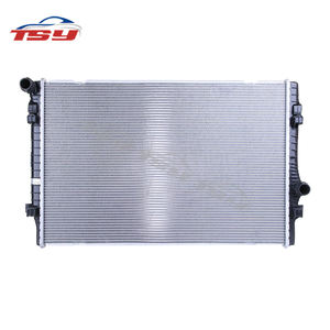 Prix compétitif OE 5Q0121251EP radiateur en aluminium du système de refroidissement du moteur automatique pour <span class=keywords><strong>AUDI</strong></span> - Product Image 1