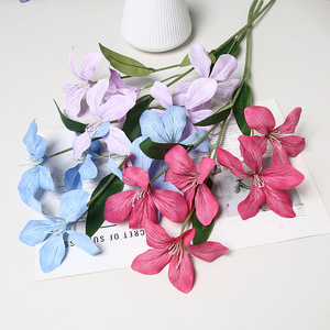 Fleur d'orchidée artificielle Lichao à flamme artificielle, branche unique, faite à la main, pour décoration de mariage et de maison - Product Image 1