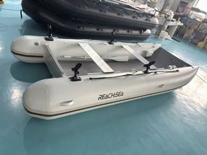 เรือยาง Reachsea PVC 5 ที่นั่ง ขนาด 380 ซม. <span class=keywords><strong>สี</strong></span><span class=keywords><strong>เทา</strong></span>อ่อน พื้นเป่าลมแบบ Catamaran สำหรับตกปลา - Product Image 2