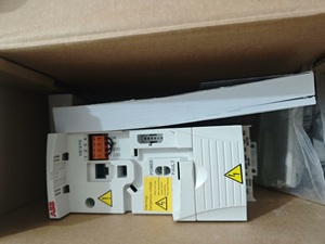 ACS35501E04A72 ACS355-01E-04A7-2 ไดรฟ์ AC ความถี่ 0.75kW 1HP 200-240V IP20 - Product Image 3