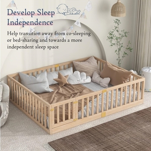 Letto a Terra Montessori Personalizzato in Legno Naturale per Bambini, Struttura con Ringhiere di Sicurezza e Porta - Product Image 4