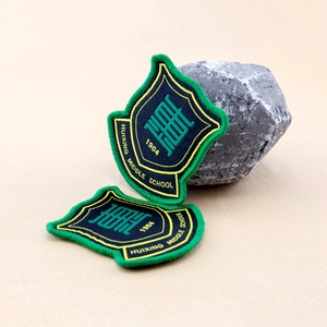 Parches Personalizados de Alta Densidad al por Mayor, Parches Termoadhesivos, Insignias 3D para Ropa, Etiquetas Tejidas, Parches Bordados - Product Image 4