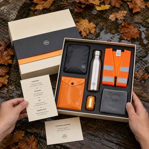 Kit de Seguridad para Lluvia para Empleados, Estilo Empresarial Personalizado, Otoño, Aire Libre, Poncho, Chaleco Reflectante, Botella, Documento, Acción de Gracias, Graduación - Product Image 6