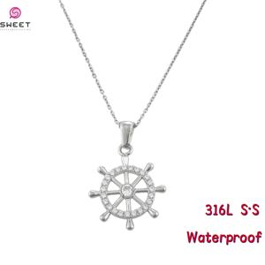 Collar Unisex Vintage de Acero Inoxidable 316L Chapado en Oro con Circonita, Diseño de Timón, Brújula y Luna, Novedad al por Mayor - Product Image 2