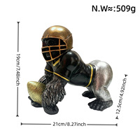 Figurine de gorille de football américain en résine, design color block casque et maillot, décoration de table unique pour l'entrée de la maison
