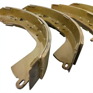 Jeu de plaquettes de frein à tambour arrière 04495-60070 compatible avec Toyota Land Cruiser - Product Image 3