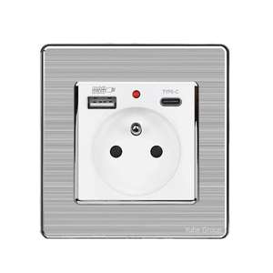 Panel de enchufes multifuncional francés para montaje en pared con puerto USB-C, material de PC - Product Image 5