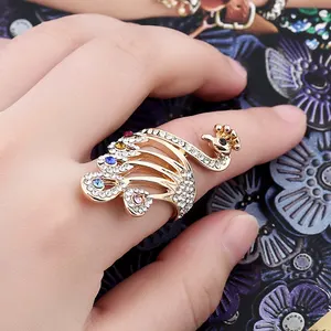 KQ-77 थोक Fashion'Rings लड़की फिंगर आभूषण माइक्रो प्रशस्त स्फटिक मयूर क्रिस्टल हीरे की अंगूठी महिलाओं के लिए डिजाइन