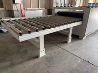 Machine de laminage à chaud pour panneaux muraux WPC/PVC/bois de 1350 mm avec rouleau de fusion de colle PUR pour collage PVC/PET/papier