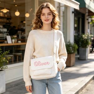 Sac à bandoulière unique en nylon, léger et spacieux, avec motif de lettre brodée à la main et personnalisable - Product Image 5