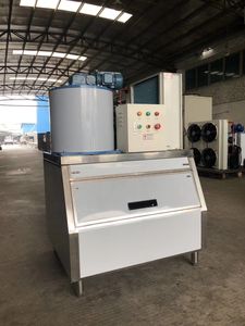Refrigerado por aire 1000kg Máquina de hielo en escamas de agua salada Máquina de hacer hielo - Product Image 3