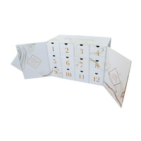 Beauté de luxe calendrier de l'avent 2022 boîte en carton jouet voiture chocolat Date cosmétique beignets Biscuit cire fond Cubes boîte