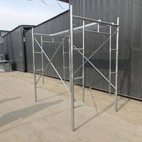 Échafaudage à cadre robuste galvanisé avec système d'échelle réglable, tour d'échafaudage traversable, matériau de construction