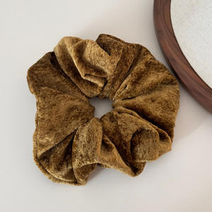 Colección Otoño-Invierno: Coleteros de Terciopelo de Gran Tamaño, Accesorios para el Cabello y Herramientas de Maquillaje para el Cuidado de la Belleza - Product Image 3