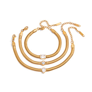 Pulsera de Cadena con Diseño de Espina de Serpiente, Tono Dorado, Incrustaciones de Circonio, Diseño Geométrico, Joyería de Moda, Regalo - Product Image 5