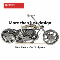 Sculpture de moto moderne en acier inoxydable chromé, figurine de chopper finition miroir, commande en gros pour décoration de magasin de cadeaux et de jouets