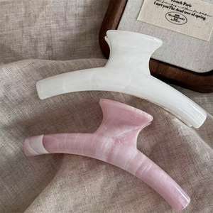 Nouvelles pinces à cheveux coréennes style encre lavée pour femmes, élégantes et décontractées, grandes pinces à cheveux en plastique antidérapantes pour queue de cheval - Product Image 3