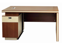Bureau d'ordinateur en bois avec armoire latérale verrouillable et passe-câbles, poste de travail compact en noyer crème pour le personnel de bureau à domicile