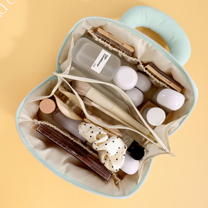 Pochette de rangement matelassée personnalisée en nylon imperméable et rembourrée pour sac de voyage, organiseur de cosmétiques, trousse de maquillage avec fermeture éclair et poignée - Product Image 5