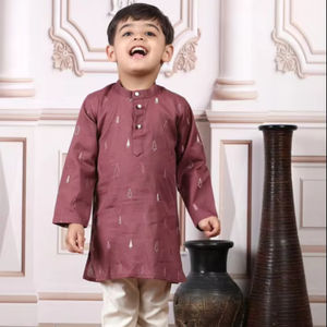 Conjunto de Kurta y Pijama Bordado Color Granate para Niños, Ropa Étnica Tradicional para Niños, Traje Festivo para Bodas y Fiestas, Mezcla de Algodón Cómoda - Product Image 1
