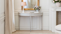 Table console en bois de bouleau massif semi-circulaire française avec finition antique Durable et écologique pour le salon Entrée