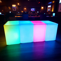 Meja Bar LED Bercahaya Desain Modular Persegi Panjang RGB Rotomolded untuk Klub Malam, Produk Terlaris
