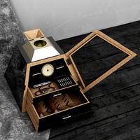 Venta Directa de Fábrica: Cenicero/Humidor de Cigarros de Madera de Cedro con Diseño Piramidal Creativo, Estilo Americano, Acabado Esmerilado para Almacenamiento