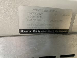 Centrifuga Refrigerata <span class=keywords><strong>Beckman</strong></span> Avanti J30I Usata per Parti, Attrezzatura da Laboratorio per Impieghi Gravosi - Product Image 5