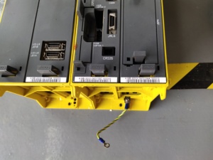 ตัวควบคุมเครื่อง CNC 4 แกน 0i-MC ระบบควบคุม CNC ของแท้ใหม่ A05B-2500-C003 - Product Image 3
