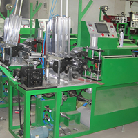 Machine à aiguilles de pin pour sapins de Noël, production en une seule ligne d'aiguilles de pin de 2,5 m ou 1,2 m au choix