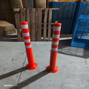 Poste de Tráfico Flexible de Alta Visibilidad, Delineador de <span class=keywords><strong>Carretera</strong></span> de Plástico Duradero para la Separación de Carriles en Autopistas - Product Image 2