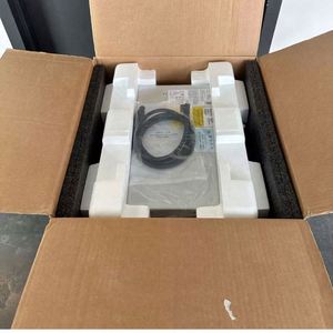 Commutateur réseau géré Cisco Catalyst 9200L C9200L-24T-4X-A 24 ports Gigabit Layer 3 avec liaisons montantes SFP+ 10G - Product Image 5