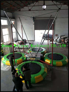 Parque <span class=keywords><strong>de</strong></span> Atracciones portátil para 4 personas en 1, trampolín <span class=keywords><strong>de</strong></span> <span class=keywords><strong>salto</strong></span> bungee montado en remolque, precio - Product Image 3