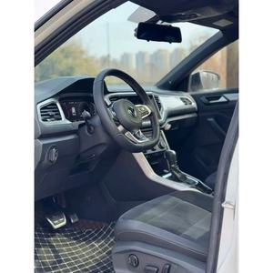 Venta Especial: Auto Usado <span class=keywords><strong>2022</strong></span>, <span class=keywords><strong>T</strong></span>-<span class=keywords><strong>Roc</strong></span> Turbo Gasolina, SUV 5 Puertas, 5 Asientos, Volante a la Izquierda, Techo Panorámico, Interior en Cuero Oscuro - Product Image 4
